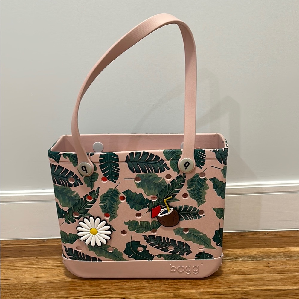 BOGG BAG Pink and Green Floral Tote with Structured Design with the accessories